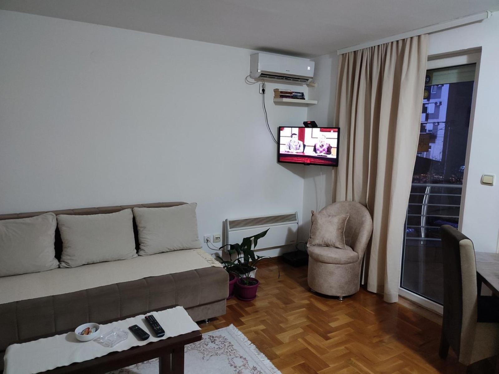 Apartment Laca Vrnjačka Banja Exterior foto